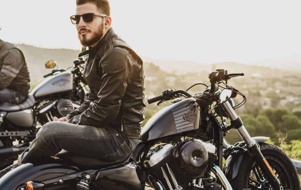 Factors to be considered for buying the best helmets