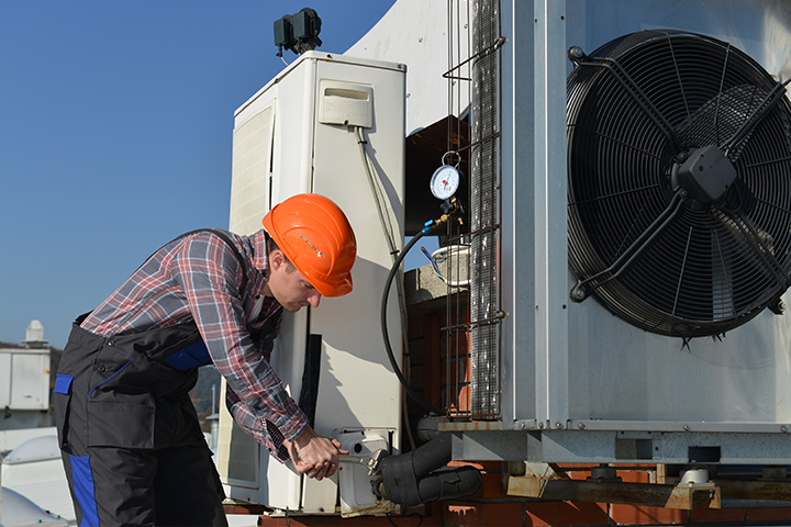 How to Select the Best Commercial HVAC Contractors